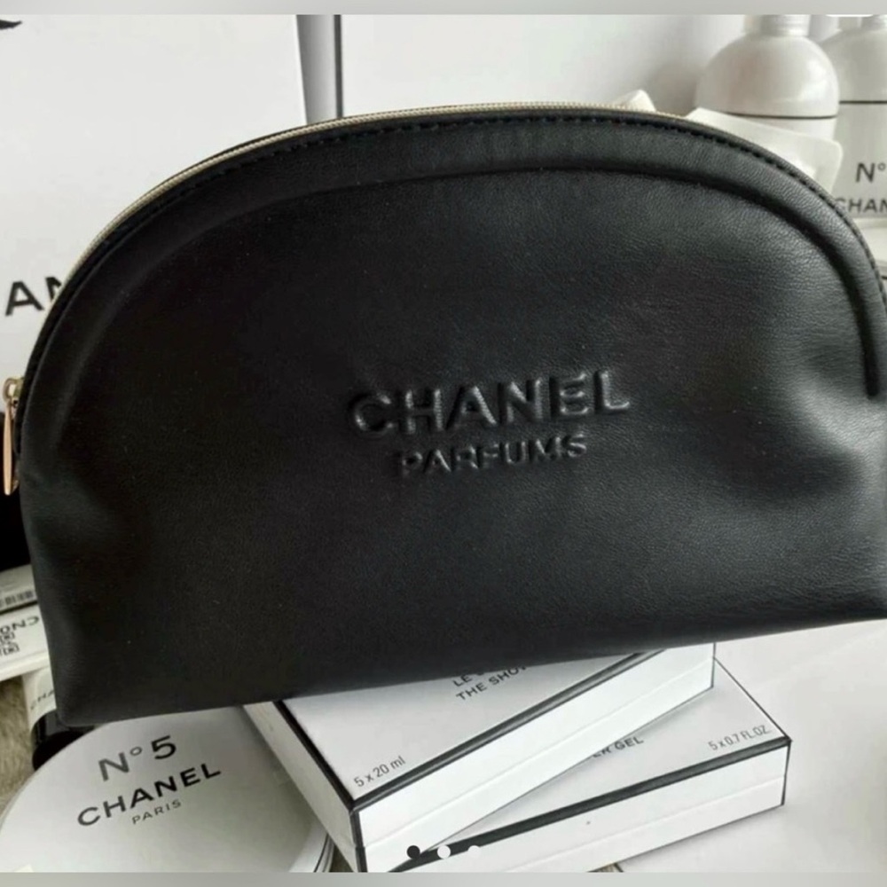 CHANEL Black Leather Domed Cosmetic Pouch. NWOT